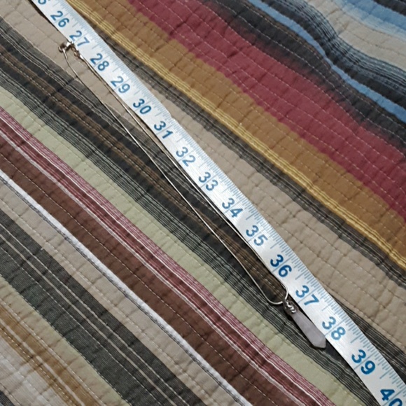 Genuine pink quartz on sterling chain - Picture 3 of 3